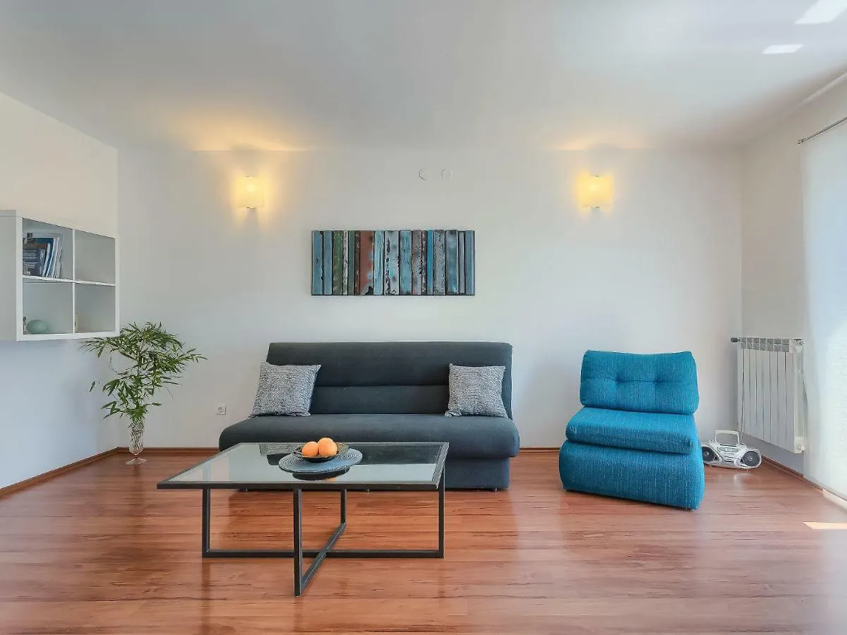 Holiday Home Gojak By Interhome Pula